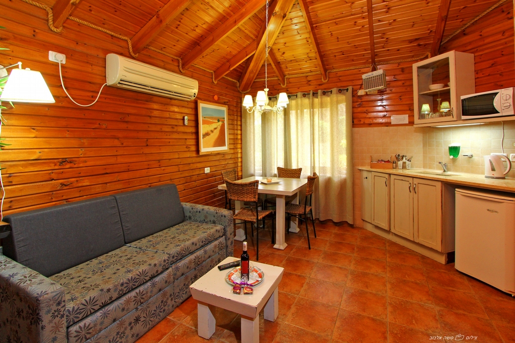 מבט פנים לסוויטה הזוגית